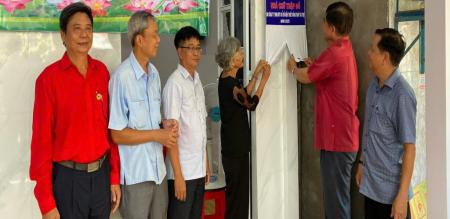 BÀN GIAO 8 CĂN NHÀ CHỮ THẬP ĐỎ CHO CÁC HỘ DÂN TRÊN ĐỊA BÀN THÀNH PHỐ SA ĐÉC BÀN GIAO 8 CĂN NHÀ CHỮ THẬP ĐỎ CHO CÁC HỘ DÂN TRÊN ĐỊA BÀN THÀNH PHỐ SA ĐÉC