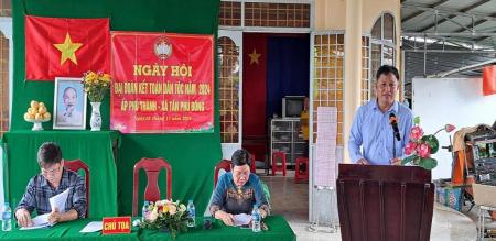 BAN CÔNG TÁC MẶT TRẬN ẤP PHÚ THÀNH TỔ CHỨC NGÀY HỘI ĐẠI ĐOÀN KẾT TOÀN DÂN TỘC NĂM 2024